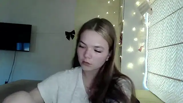 Snapshot of AvrilGillig chatting on June 30, 2026, 3:12 pm AvrilGillig online show from June 30, 2026, 3:12 pm