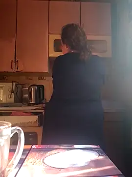 oksana72 online show from September 20, 2025, 5:56 am