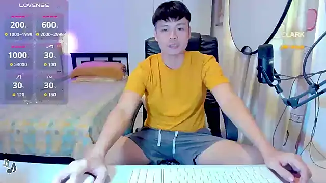 clarkdangerous online show from July 23, 2026, 12:13 am