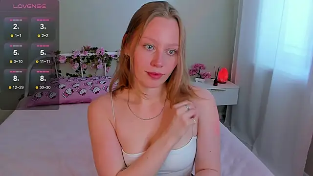 Snapshot of AngelBlaze chatting on June 21, 2026, 5:13 am AngelBlaze online show from June 21, 2026, 5:13 am
