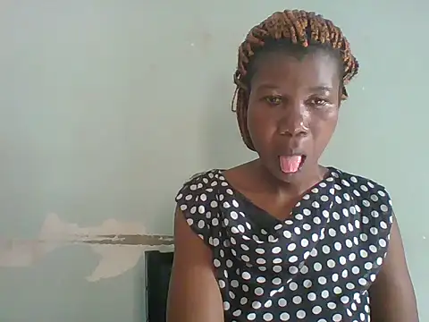 Snapshot of Am_Creme_Delight chatting on July 8, 2026, 12:50 pm Am Creme Delight online show from July 8, 2026, 12:50 pm