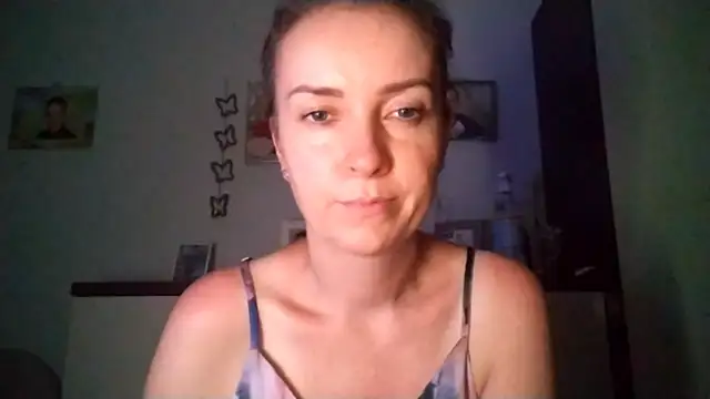 JenniferAlone online show from June 28, 2026, 9:10 pm