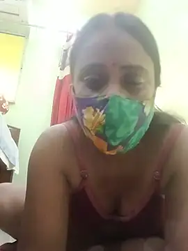 Simi-hot-boudi online show from June 27, 2026, 6:52 am