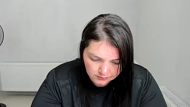 Snapshot of MargaretDark chatting on July 6, 2026, 6:31 am MargaretDark online show from July 6, 2026, 6:31 am