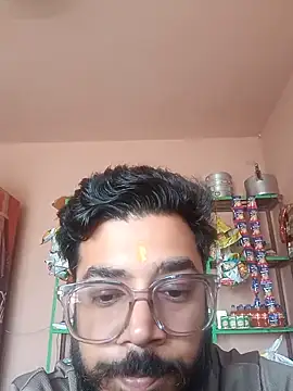 Desindianbull69 online show from June 12, 2026, 3:26 am