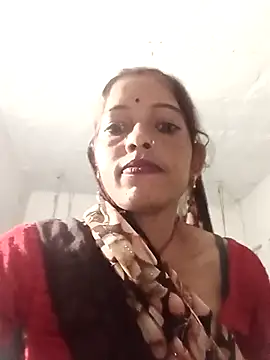 Snapshot of Cut_itw14 chatting on July 8, 2026, 3:56 pm Cut itw14 online show from July 8, 2026, 3:56 pm