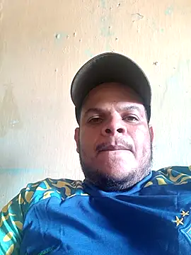 Snapshot of FFelipe000777 chatting on July 1, 2026, 3:12 pm FFelipe000777 online show from July 1, 2026, 3:12 pm