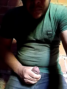 Snapshot of FFelipe000777 chatting on August 1, 2026, 12:36 pm FFelipe000777 online show from August 1, 2026, 12:36 pm