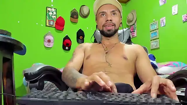 Arian Pervert online show from November 6, 2025, 11:03 am