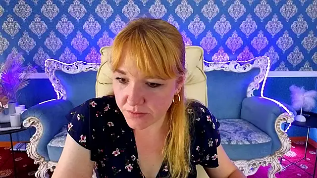 Snapshot of Kirra_Salute chatting on June 16, 2026, 12:49 pm Kirra Salute online show from June 16, 2026, 12:49 pm