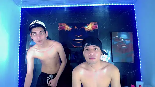 Snapshot of TheShamefulBoys chatting on June 10, 2026, 9:38 pm TheShamefulBoys online show from June 10, 2026, 9:38 pm