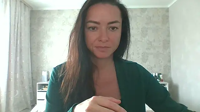 Mia Salamanka online show from June 23, 2026, 6:11 am