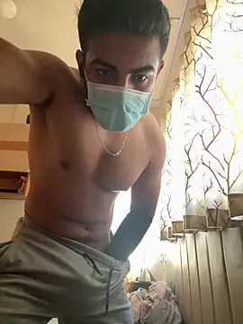 Snapshot of muscularZoro chatting on June 9, 2026, 10:05 am muscularZoro online show from June 9, 2026, 10:05 am