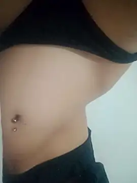 Snapshot of bonequinhaGatinha chatting on July 11, 2026, 10:43 pm bonequinhaGatinha online show from July 11, 2026, 10:43 pm