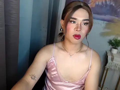 Horny HoneyX online show from June 24, 2026, 2:15 pm