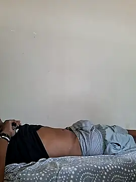 Snapshot of WildCravings chatting on July 7, 2026, 1:58 pm WildCravings online show from July 7, 2026, 1:58 pm