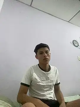 Antoni150906 online show from June 11, 2026, 7:05 am