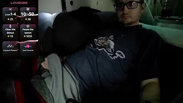 Snapshot of nottolkien2you chatting on July 21, 2026, 6:15 am nottolkien2you online show from July 21, 2026, 6:15 am