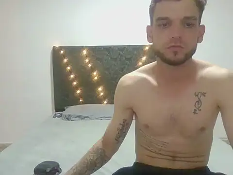Snapshot of Johnybadhy chatting on June 25, 2026, 5:05 am Johnybadhy online show from June 25, 2026, 5:05 am