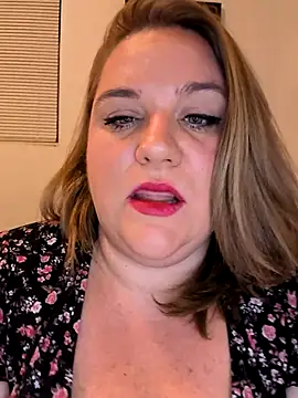 Jonesinjil online show from July 11, 2026, 4:24 am