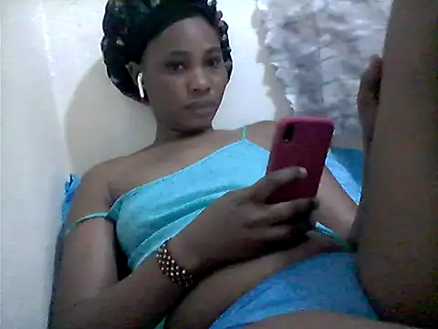 Snapshot of Afrikanshe chatting on June 13, 2026, 9:07 am Afrikanshe online show from June 13, 2026, 9:07 am