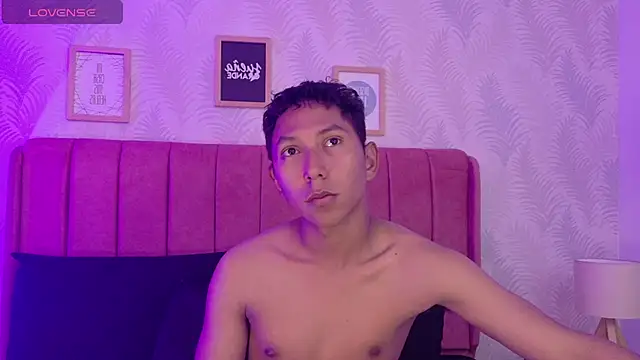 Nico Velvet online show from June 11, 2026, 10:07 pm