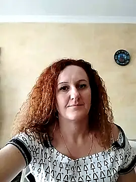 KarinaFlower99 online show from June 14, 2026, 7:09 am
