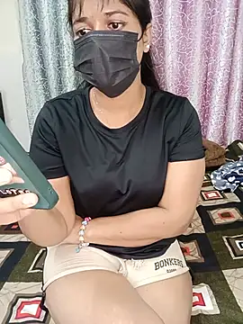 Snapshot of Gauri_Xx chatting on July 30, 2026, 4:50 pm Gauri Xx online show from July 30, 2026, 4:50 pm