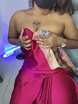 Snapshot of I_am_amisha chatting on July 5, 2026, 10:38 pm I am amisha online show from July 5, 2026, 10:38 pm