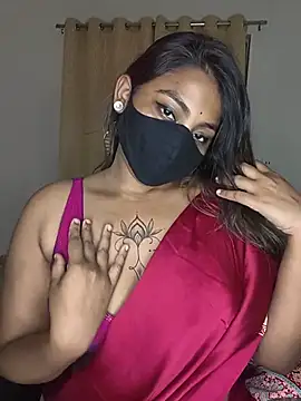 Snapshot of I_am_amisha chatting on July 27, 2026, 2:13 pm I am amisha online show from July 27, 2026, 2:13 pm