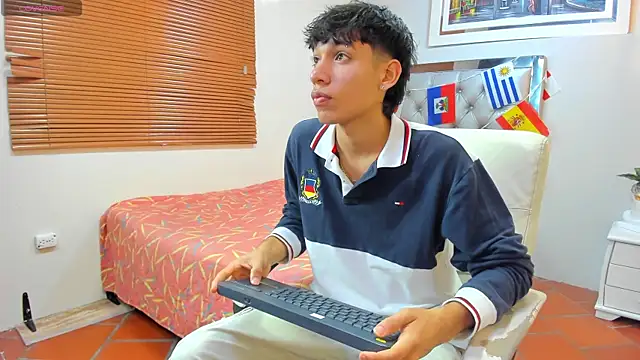 Jake Falcon online show from July 22, 2026, 11:34 am