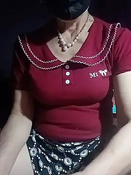 Snapshot of po_sexy chatting on July 1, 2026, 4:40 pm po sexy online show from July 1, 2026, 4:40 pm