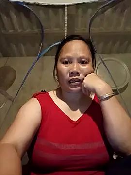 Snapshot of Chily-yy chatting on August 5, 2026, 1:27 pm Chily-yy online show from August 5, 2026, 1:27 pm
