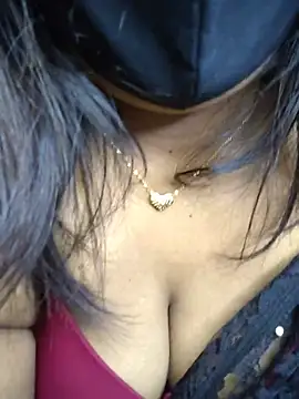 beauty lisa- online show from June 24, 2026, 6:12 am