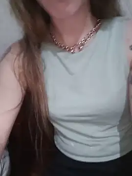 Luucy-Fer online show from June 18, 2026, 9:53 pm