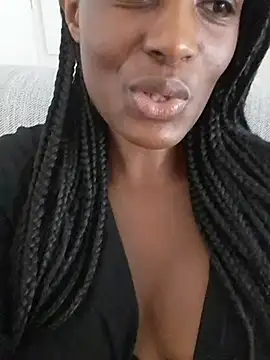Snapshot of Debbysun75 chatting on July 8, 2026, 11:33 am Debbysun75 online show from July 8, 2026, 11:33 am