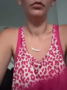 EmmaBrooks3 online show from June 15, 2026, 2:34 am