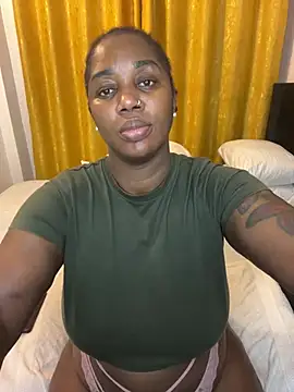 Snapshot of Honeylust26 chatting on July 28, 2026, 3:58 am Honeylust26 online show from July 28, 2026, 3:58 am