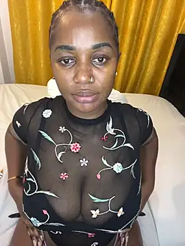 Snapshot of Honeylust26 chatting on July 7, 2026, 4:26 am Honeylust26 online show from July 7, 2026, 4:26 am