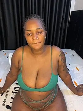 Snapshot of Honeylust26 chatting on June 29, 2026, 4:19 am Honeylust26 online show from June 29, 2026, 4:19 am