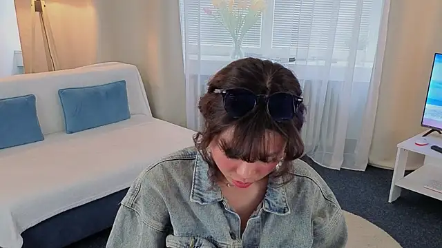 Snapshot of MyRebecca chatting on June 16, 2026, 11:43 am MyRebecca online show from June 16, 2026, 11:43 am