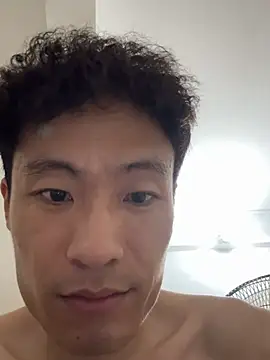 Snapshot of Mr_iphone11 chatting on July 28, 2026, 4:05 pm Mr iphone11 online show from July 28, 2026, 4:05 pm