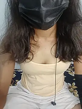 Snapshot of tamil_bluemoon chatting on July 31, 2026, 10:25 am tamil bluemoon online show from July 31, 2026, 10:25 am
