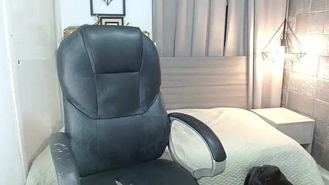 Snapshot of Billie_Jean chatting on July 27, 2026, 1:29 pm Billie Jean online show from July 27, 2026, 1:29 pm