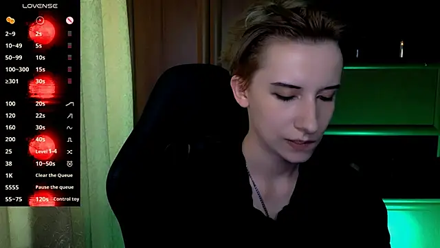 Snapshot of _Shadow_devil__ chatting on June 18, 2026, 2:44 pm Shadow devil online show from June 18, 2026, 2:44 pm