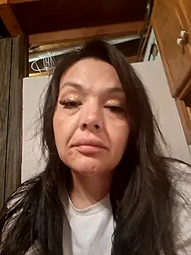 Snapshot of Bossladyaugust chatting on June 15, 2026, 8:14 am Bossladyaugust online show from June 15, 2026, 8:14 am