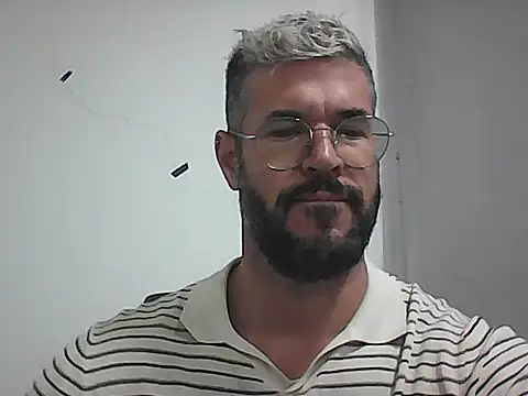 Snapshot of mrbighairychest chatting on June 19, 2026, 3:29 pm mrbighairychest online show from June 19, 2026, 3:29 pm