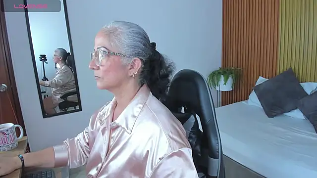 Snapshot of catalina_villan chatting on June 25, 2026, 6:46 pm catalina villan online show from June 25, 2026, 6:46 pm