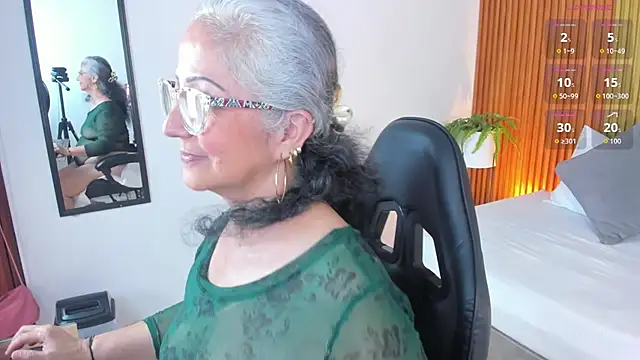Snapshot of catalina_villan chatting on July 2, 2026, 6:36 pm catalina villan online show from July 2, 2026, 6:36 pm