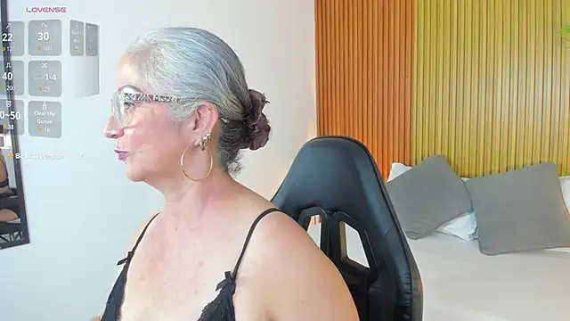 Snapshot of catalina_villan chatting on July 11, 2026, 6:52 pm catalina villan online show from July 11, 2026, 6:52 pm